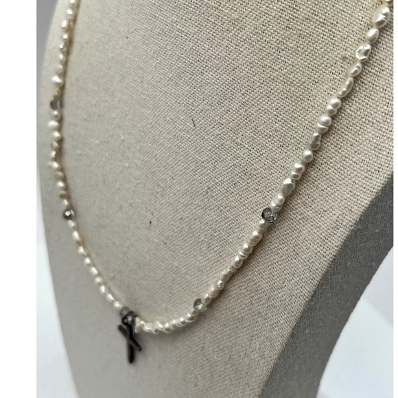 Vintage Sterling Silver Cross Necklace With Rice Pearls.  A13 - Picture 4 of 12